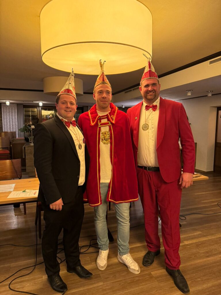 Prinz KeNo der Kickende im Ornat, Session 2025/2026